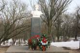 Открытие памятника легендарного Василия Маргелова - десантники показали мастер-класс