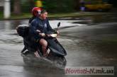 Настоящее лето в Николаеве началось с проливных дождей: центр города залило водой