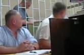 В Николаеве обвиняемый в убийстве вскрыл себе вены прямо во время судебного заседания