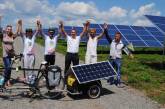 Участники первого международного велопробега «Sun Trip» посетили солнечную станцию «Вознесенск»