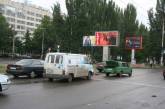«Opel Arena» и ВАЗ не поделили центральную улицу Николаева