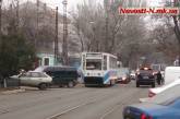В Николаеве «театрал» заблокировал движение трамваев