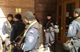 Штаб Нацгвардии заблокировали милиционеры с автоматами: проводят обыск