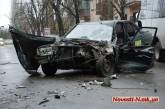 В Николаеве пьяный водитель на «Мерседесе» протаранил две маршрутки — пострадали 5 человек