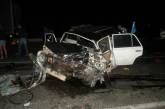 На Николаевщине ВАЗ лоб в лоб столкнулся с грузовиком: водитель легковушки погиб на месте
