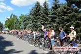 В Николаеве открыли велопарковку и провели велопробег «За здоровый образ жизни»