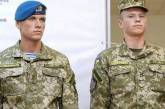 В Одессе показали новую форму для военных изготовленную в Украине