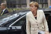 Меркель и Оланд выступили против поставок оружия Украине