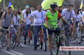 Губернатор Мериков и мэр Гранатуров приняли участие в велопробеге «За мирную Украину». ВИДЕО