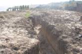 В Очакове жители случайно раскопали старинные захоронения, когда рыли окопы для защиты города