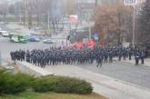 В Харькове произошли стычки между коммунистами и националистами: лидера местной КПУ облили зеленкой. ФОТО