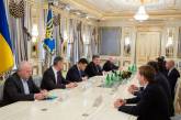 Порошенко инициирует рассмотрение Верховной Радой отмены депутатской неприкосновенности