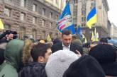 Под Киевсоветом тысяча киевлян требовали отставки Кличко из-за повышения цен