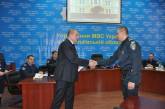 В Николаеве особо отличившимся в службе милиционерам вручили денежные премии