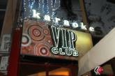 Ночью неизвестные забросили коктейли Молотова в «VIP караоке-клуб», расположенный в центре Николаева