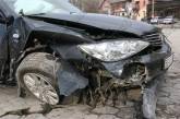 «Toyota Camry» под управлением дочери экс-председателя Николаевского  Хозяйственного суда Юрия Коваля «вылетела» на тротуар