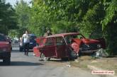 В Николаеве «Жигули» сбили пешехода и врезались в столб. Три человека в больнице