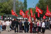В Николаеве у памятника воинам-освободителям почтили ветеранов