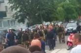 Милиция применила гранаты во время столкновений с копателями янтаря в Ровенской области. ВИДЕО
