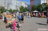 В Николаеве депутат городского совета Горбачев устроил базар у входа в детский садик