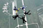Николаевские военные спортсмены-парашютисты готовятся к чемпионату мира (ФОТО)