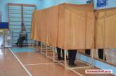 В Николаеве члены комиссии не могут пояснить порядок действий избирателю, не нашедшему себя в списках