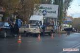 В Николаеве из-за столкновения «ВАЗа» и маршрутки пострадал пешеход