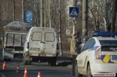 В Николаеве на пешеходном переходе возле школы столкнулись «Камаз» и «Газель»