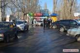 На парковке, которой руководит депутат Николаевского горсовета, активисты нашли множество нарушений
