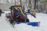 На очистку улиц Николаева выведена снегоуборочная техника