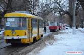 В центре Николаева «Mercedes» Богомаза полностью заблокировал движение трамваев
