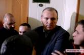 Сотрудники николаевской торговой палаты и активисты под руки вынесли Власенко  из помещения РТПП