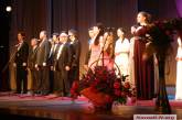 «Женщина — это приглашение к счастью»: в Николаеве дам поздравили с праздником 8 марта