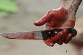 В Николаеве мужчина порезал ножом лицо парня, которого на помощь позвала падчерица