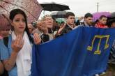 Порошенко создаст комиссию для предоставления автономии крымским татарам
