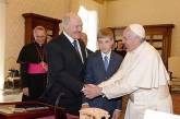 Лукашенко за духовное решение кризиса на Донбассе