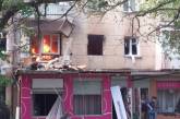 В Одессе прогремел взрыв: горит жилой дом