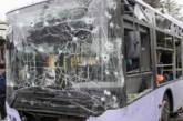 Во Франции неизвестный расстрелял автобус с туристами