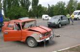 Под Николаевом столкнулись два автомобиля — пострадал водитель