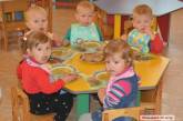 Что едят дети в детсадах Николаева? ФОТОРЕПОРТАЖ