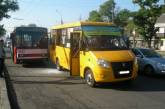 В Николаеве столкнулись троллейбус и маршрутка: пострадали пассажиры