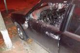 В Николаеве активисту ночью разбили автомобиль