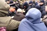 В Одессе произошли столкновения между пророссийскими активистами и  «Правым сектором»
