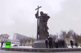 Порошенко ответил на памятник князю Владимиру в РФ