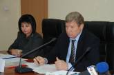 Круглов, имеющий две трети депутатского корпуса, обещает решить проблему бесплатных лекарств, но не выплат по судебным искам