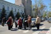 В центре Николаева пикетчики перекрыли улицу возле областной прокуратуры