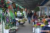 В Николаеве городские власти хотят убрать с цветочного рынка неугодных предпринимателей