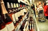 Кабмин повысил розничные цены на алкоголь