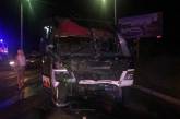 В Одессе рейсовый автобус столкнулся с внедорожником: 12 травмированных, 1 погибший