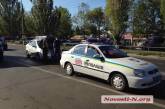 В Николаеве «Шевроле» врезался в автомобиль полиции охраны